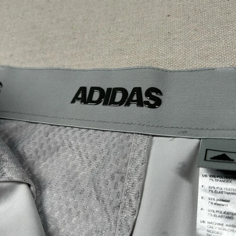 Adidas Golf Shorts Mens 38 Performance Stretch Grippy Waist All Over Print Trees